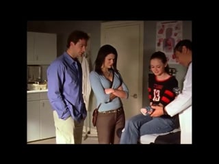 Рори снимают гипс/02х22