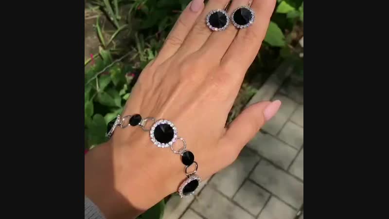 Браслет и серьги с кристаллами swarovski