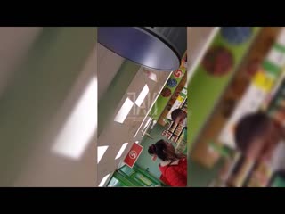 Бухая яжмамка отожгла в пскове