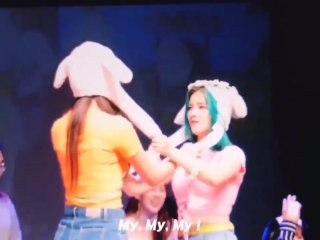 180630 momoland [fancam nancy] @ sangam fansign