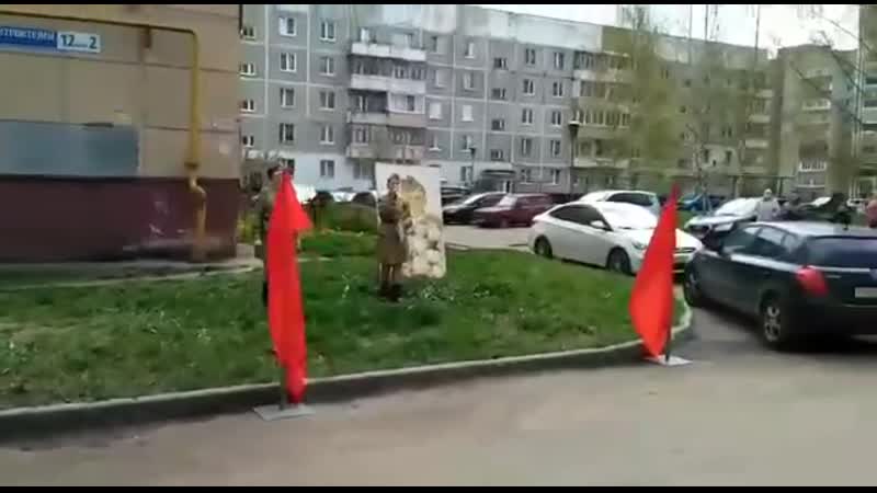 Фронтовые бригады поздравляют ветеранов