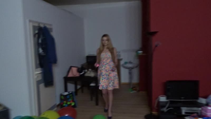 [clips4sale com]belgian balloon lover high heel popping