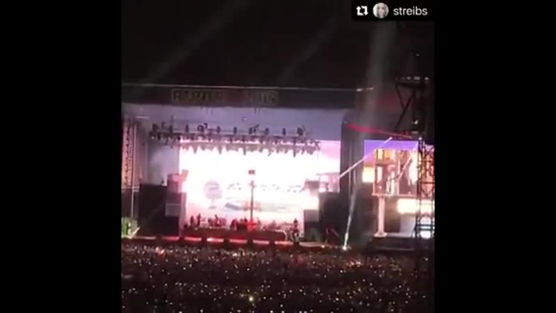 80 тысяч человек исполняет lose yourself на концерте эминема