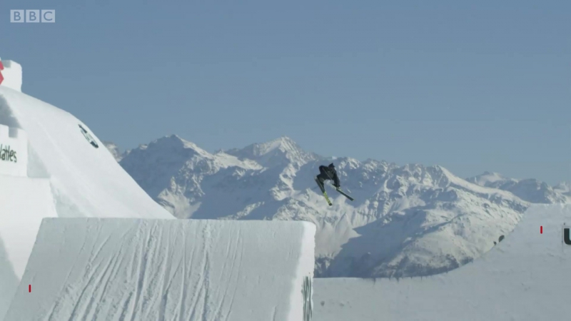 Четверной прыжок на горных лыжах