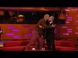 Martinfreeman dwaynejohnson a lovely kiss