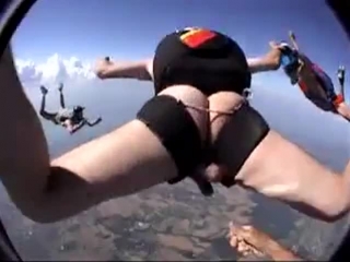 Nude skydiving #