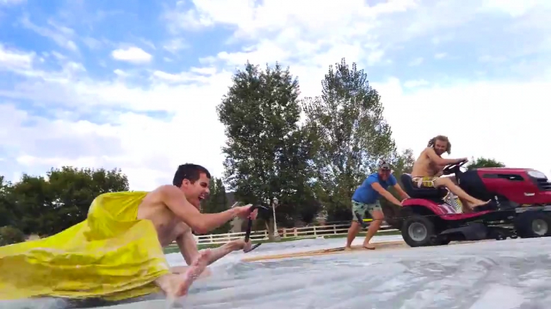 Slip porn video – Lawn mower slip n slide filmed on a smartphone in 4k