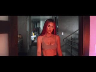 Меган фокс (megan fox) голая в фильме «доброго траура» (2022)