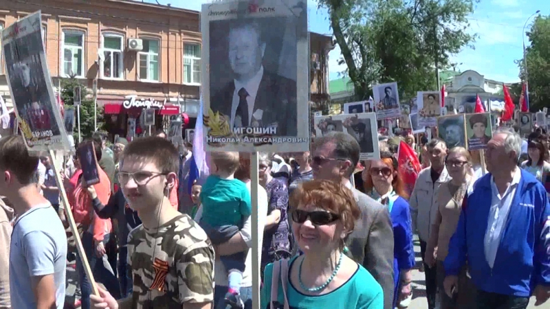 Бессмертный полк 9 05 2016 таганрог шествие по петровской 12 00