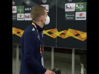 Slavia praha rangers check in as both sides meet for the first time