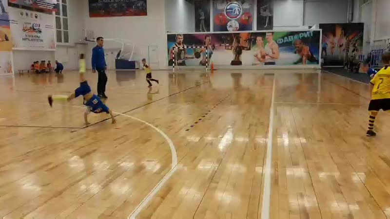 Тренироа юниор фаворит