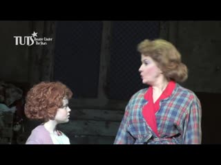 A first look at tuts annie!