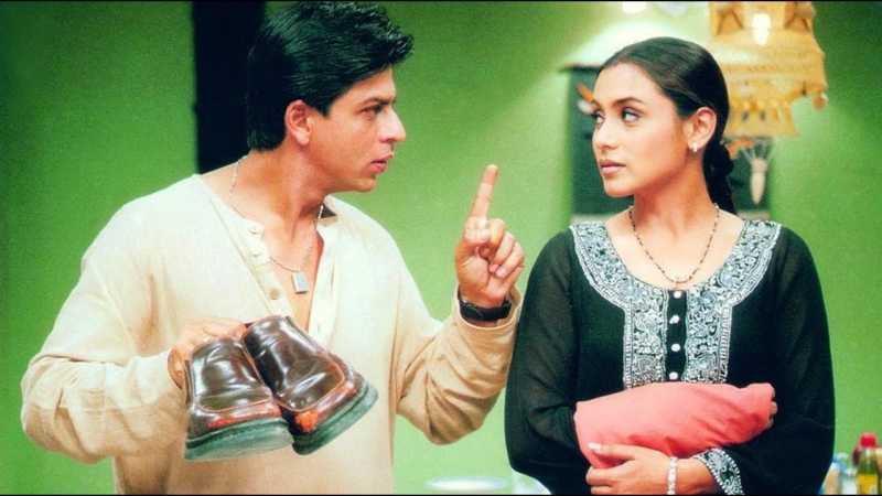 Сцена из к/ф дорогами любви (2003) шахрукх кхан и рани мукерджи
