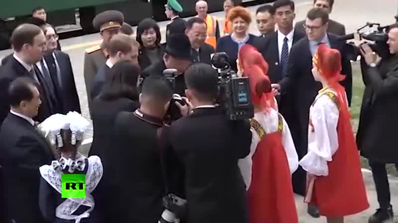 Ким чен ын и каравай