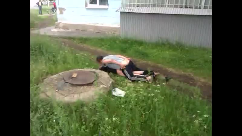 Алкаши трахаются (480p) mp4