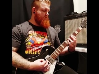 Riff 59/100 pull harder on the strings of your martyr by trivium