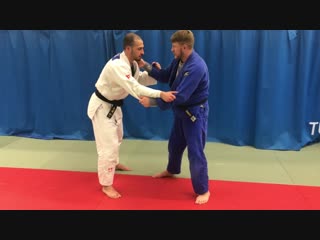 Denis zenikov бросок с рукавами с колен drop sode tsurikomi goshi #bjf judo