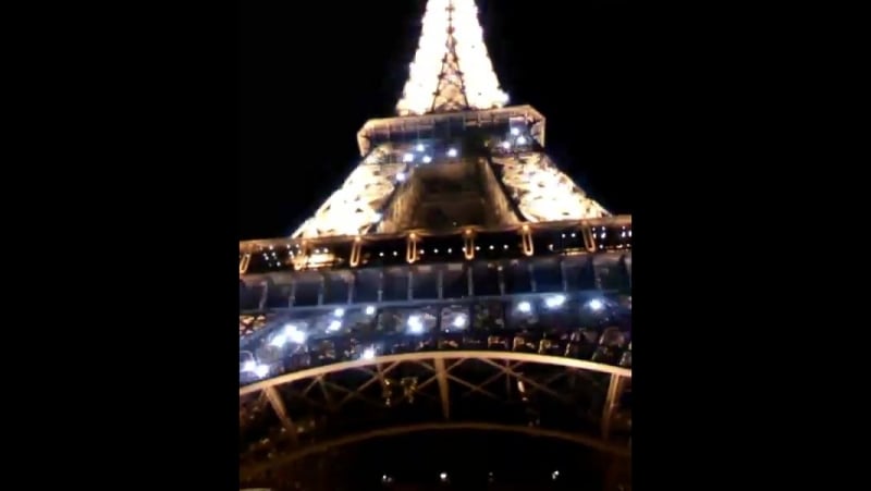 Мерехтіння вежі відбувається лише 5 хвилин і всі з париж 20 09 2017