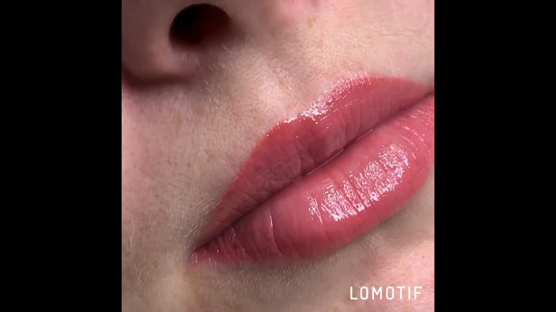 Заживший перманент губ