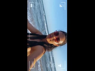 Ozgu on instagram stories