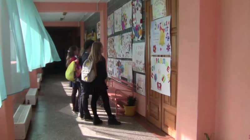 Выстаа газет 20 школы