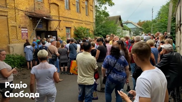 Высокие цены на продукты и дефицит воды жителей константинои спасает гуманитарная помощь