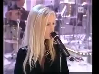 Patty pravo " e dimmi che non vuoi morire"