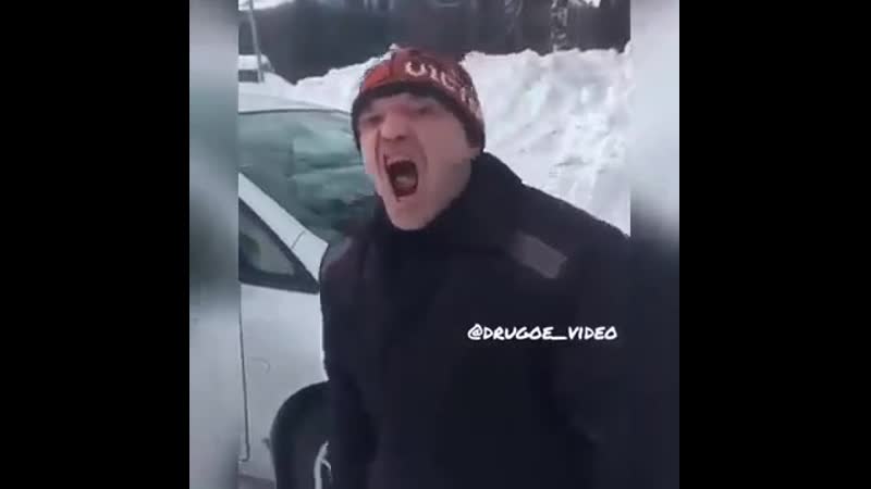 Бухой мужик лает как молодые (360p) mp4