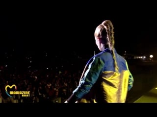 Iggy azalea beat down (live @ mawazine festival 2016, morocco)