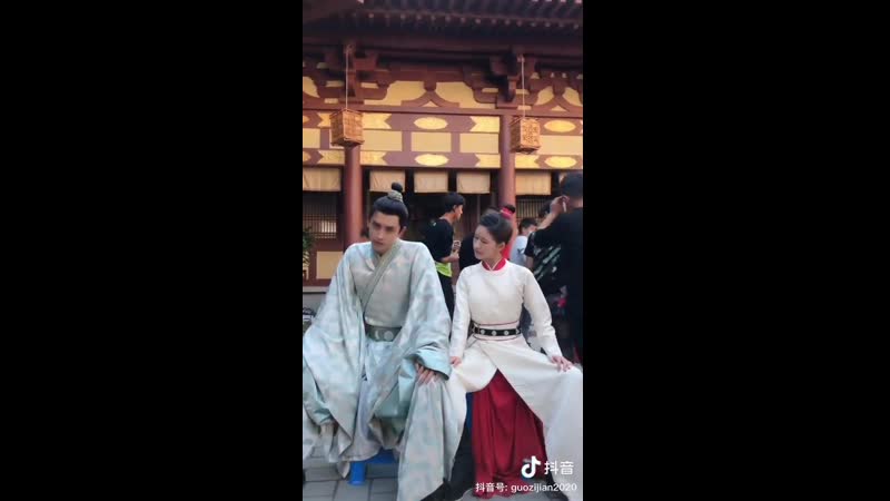 Ao ruipeng zhao lusi