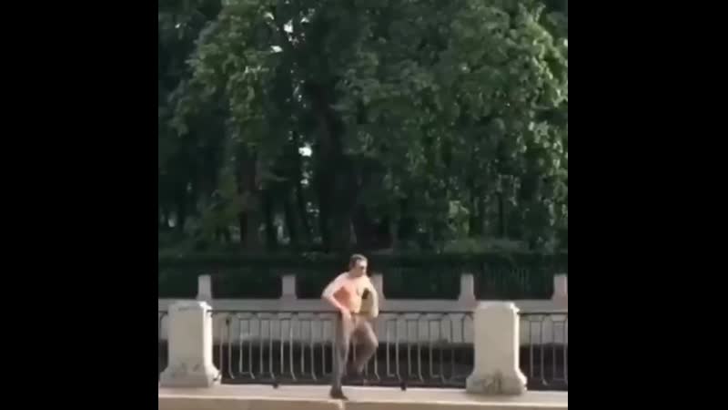 Вписка когда тебя пригласили на вписку, вечером будет секс, майкл джексон жив, показывает класс