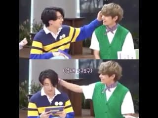 Гладят друг друга волосы🥺🥺🥺