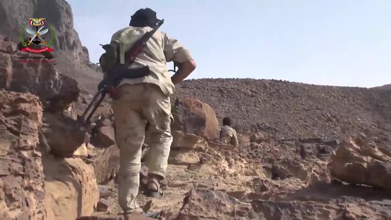 مشاهد خاصة من المعارك التي تخوضها قوات الجيش والبطولات التي تسطرها ضد المليشيات في جبهة نهم