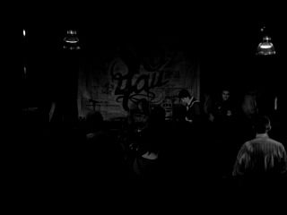 Bungalow bums deep inside (2010)