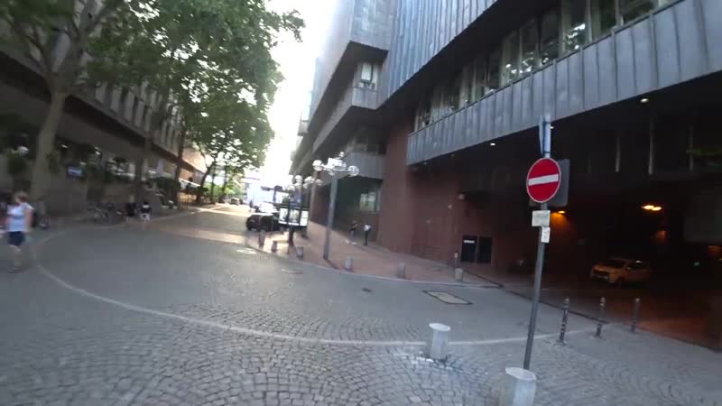 Я посещал подземные туннели интервью