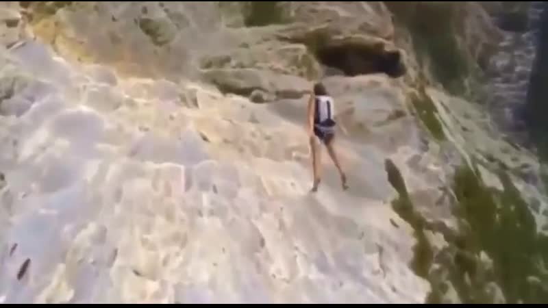 Anyone if soojin told you to jump off a cliff shuhua