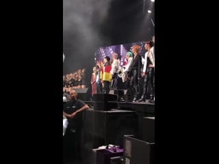 Hyungwon was the only one up there who got startled and its the funniest thing ever after he needed a second to calm down sgksks