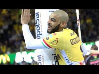 Top 10 amazing blocks by earvin ngapeth (fra) 1 on 1 blocks