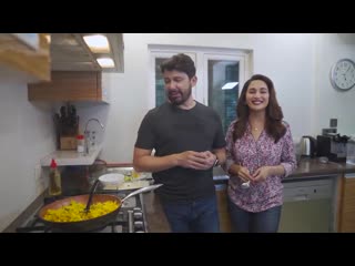 Madhuri dixit making kanda poha madhuri dixit nene