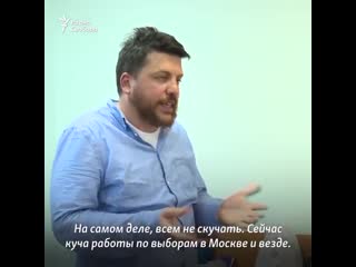 Из здания суда по аресту леонида волкова