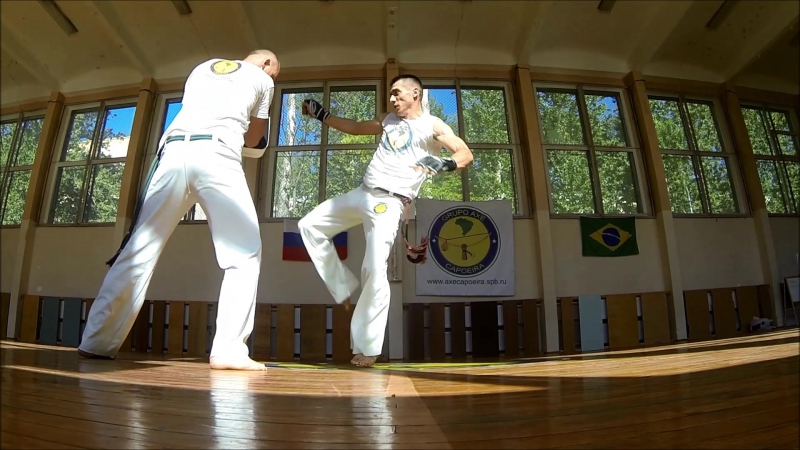 Капоэйра санкт петербург \ тренироа сильнейших капоэйристов \ axe capoeira \ graduado macarrao & periquito