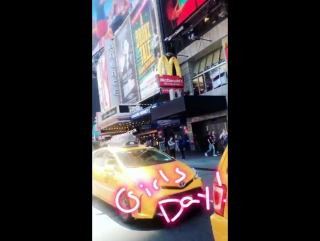 Lea and sarah potempa in new york city (may 17, 2017)