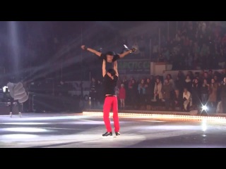 Maxim trankov lifting florent amodio art on ice 2013