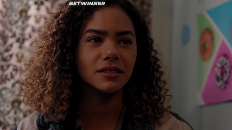 Джинни и джорджия (1 серия) (2021) ginny &amp; georgia