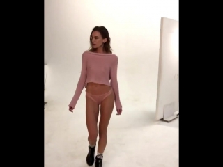 Instagram com/anhen model