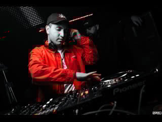 Outselect live set @ fat vibez session