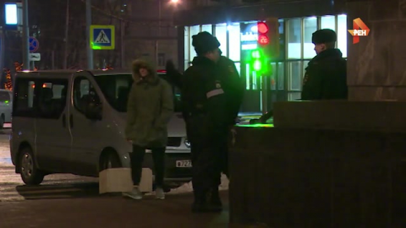 Полиция оцепила отель с турецкими футболистами в москве