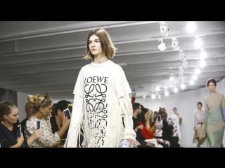 Loewe | spring summer 2018 full fashion show | exclusive