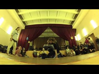 Nikitoz vs anya | 12 | bgirl 1x1 | mirodrom 2 | spb | 2014 #bboy #bgirl #breakdance