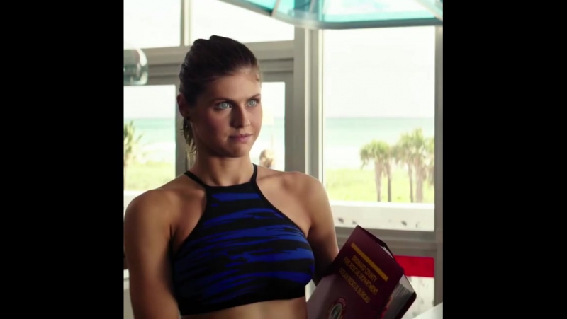 Alexandradaddario on instagram | не беспокойся, австралия! я и мои #сиськи собираемся согреть вас! мы с заком с нетерпением жде